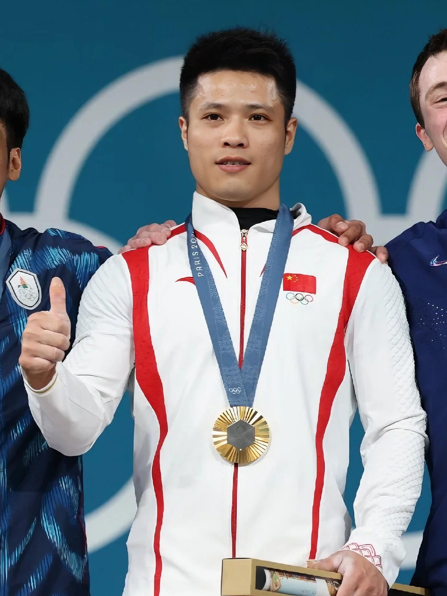 中国选手创造新记录获得优异成绩 中国选手创造新记录获得优异成绩