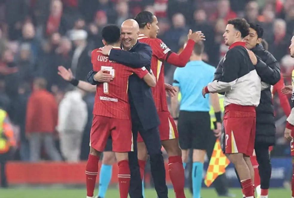 曼城实力碾压对手,稳步晋级下一轮的简单介绍 曼城实力碾压对手,稳步晋级下一轮的简单介绍