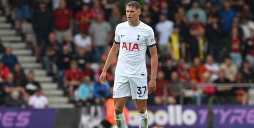 热刺憾平多特蒙德，遗憾失去晋级机会的简单介绍