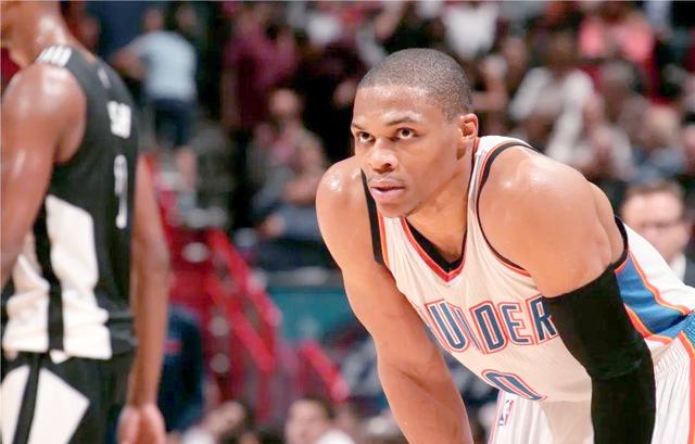 NBA选秀大会顺利进行，年轻球员展现出色的简单介绍