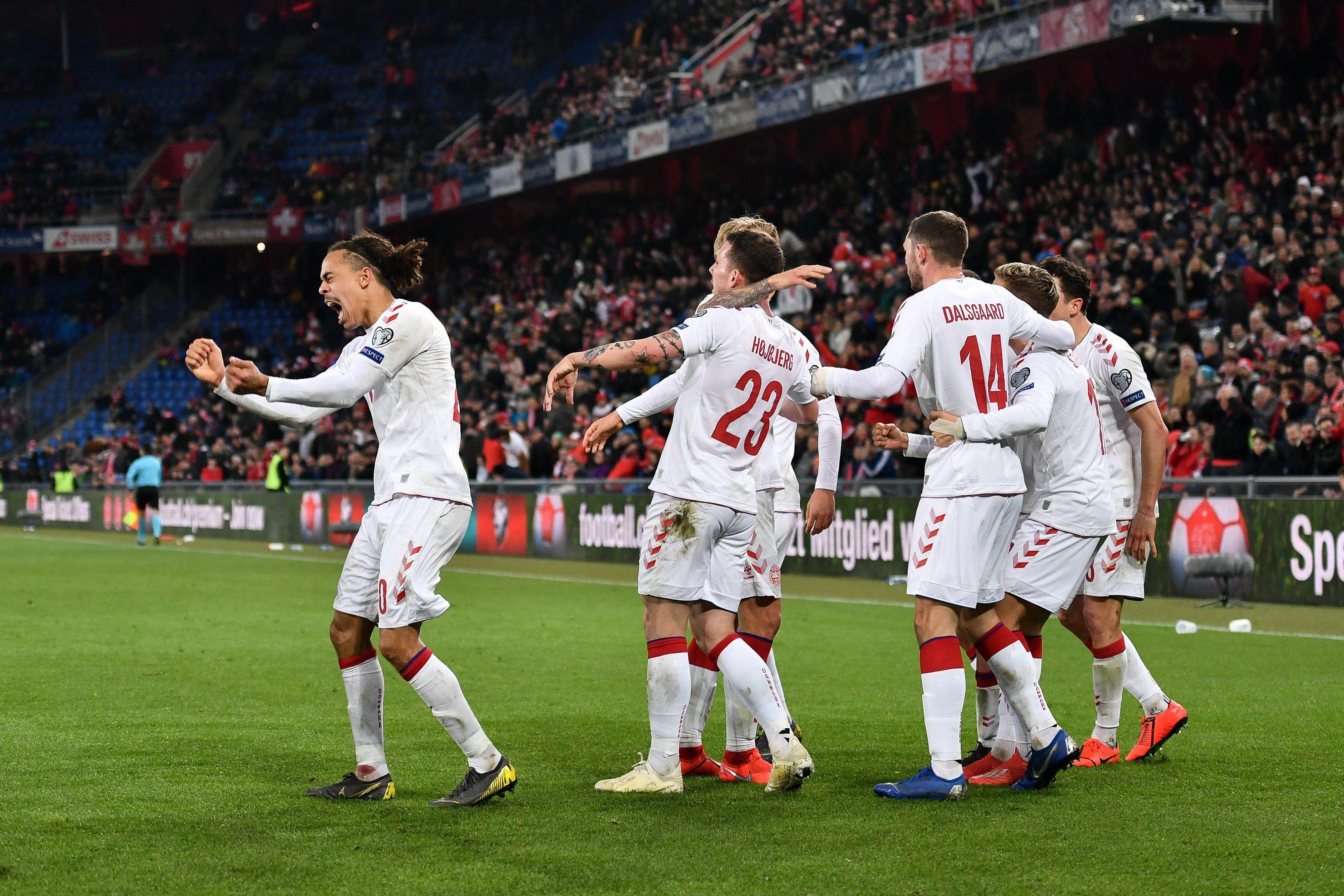 瑞士队迎阵匈牙利：欧预赛势均力敌！