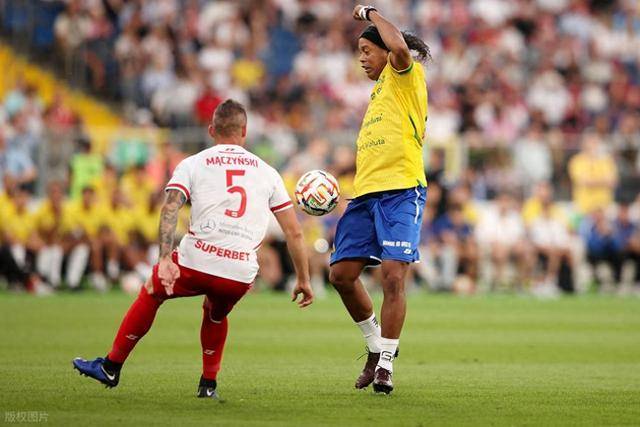 都灵主场输球,陷入保级泥潭 都灵主场输球,陷入保级泥潭