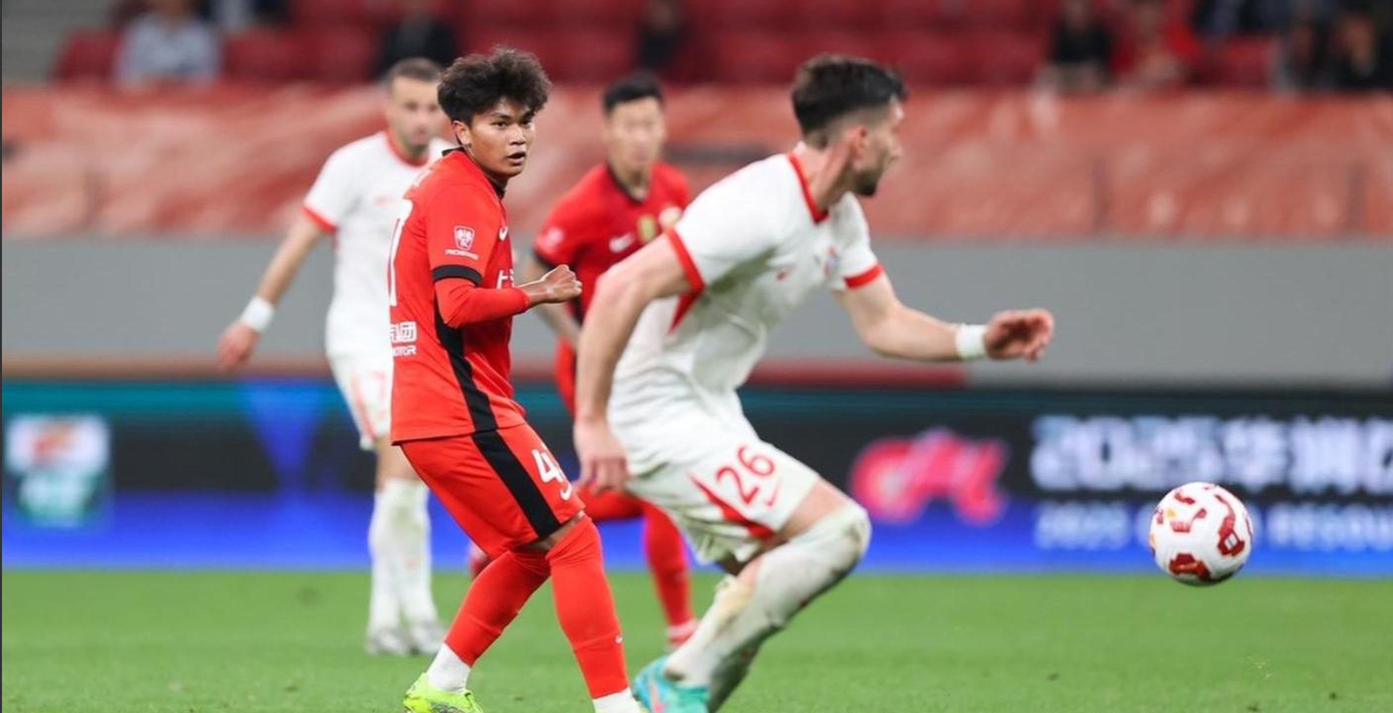 包含青岛队全队状态低迷,未能取得一场胜利的词条 包含青岛队全队状态低迷,未能取得一场胜利的词条