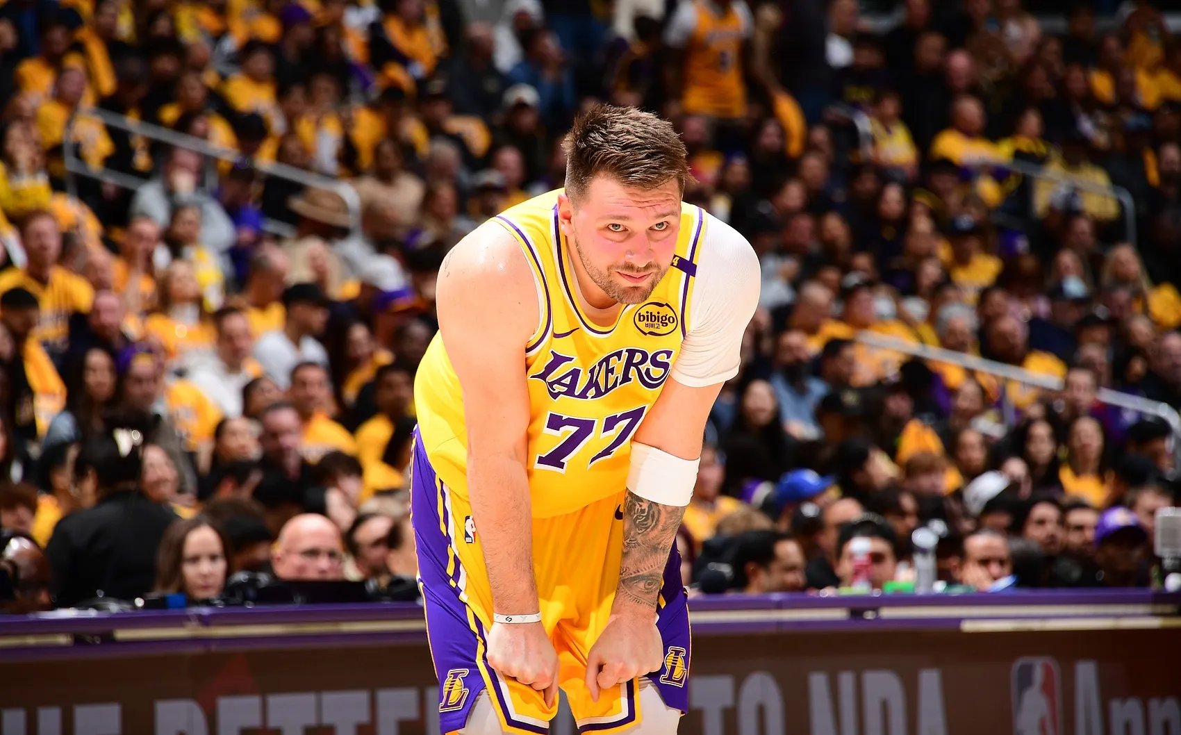 太阳击败独行侠,布克23分全队最佳带队取胜的简单介绍 太阳击败独行侠,布克23分全队最佳带队取胜的简单介绍