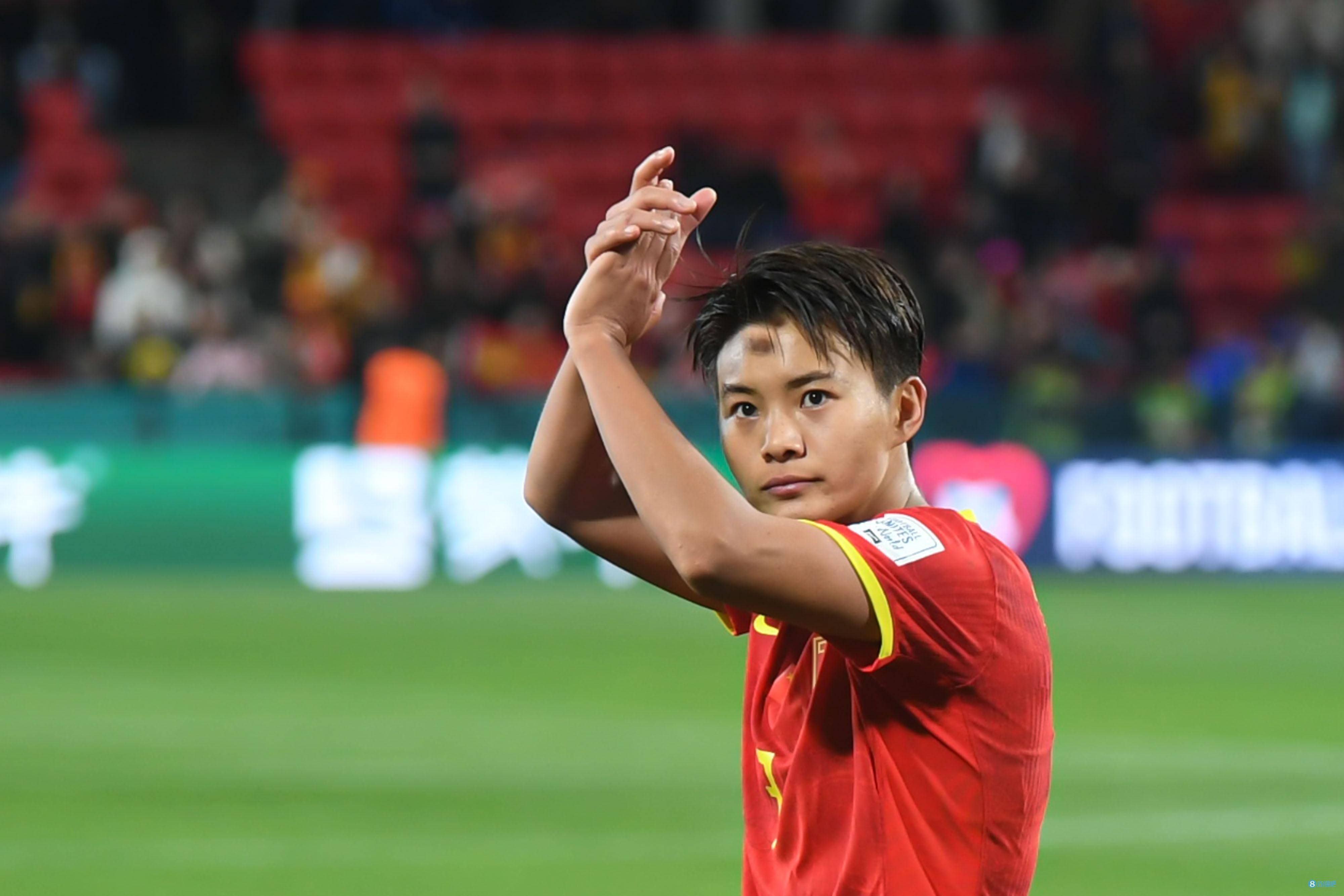 中国女足连续失败，媒体质疑队员训练态度