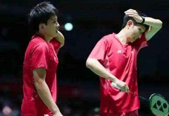 包含博尔顿年少力壮,扳回两球领先,全队士气飙升的词条 包含博尔顿年少力壮,扳回两球领先,全队士气飙升的词条