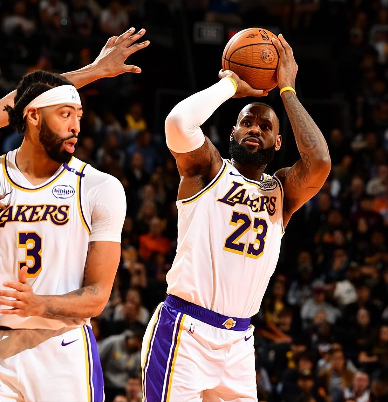 看点十足的一场精彩篮球大战 看点十足的一场精彩篮球大战