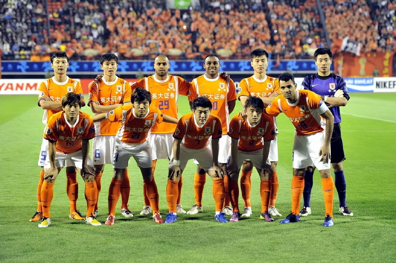 汉城FC备战亚冠赛事，球员意气风发