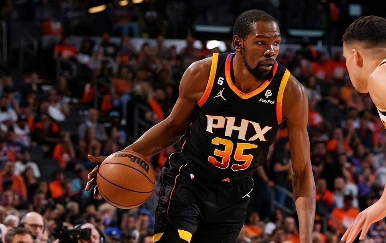 柏林市政队击败对手,士气高涨 柏林市政队击败对手,士气高涨