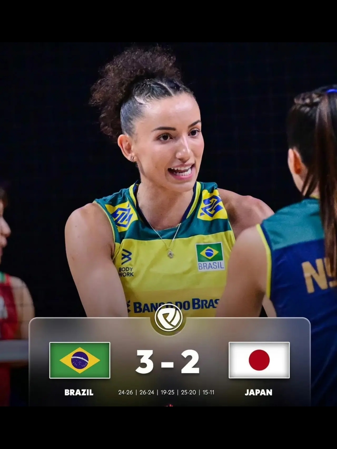 巴西选手在排球比赛中取得胜利