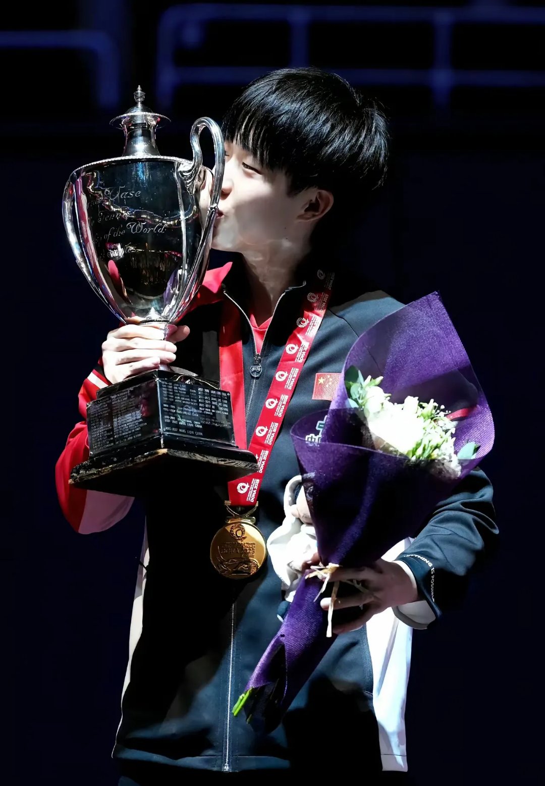 比利时乒乓球队逆转英国乒乓球队，王皓高光表现的简单介绍