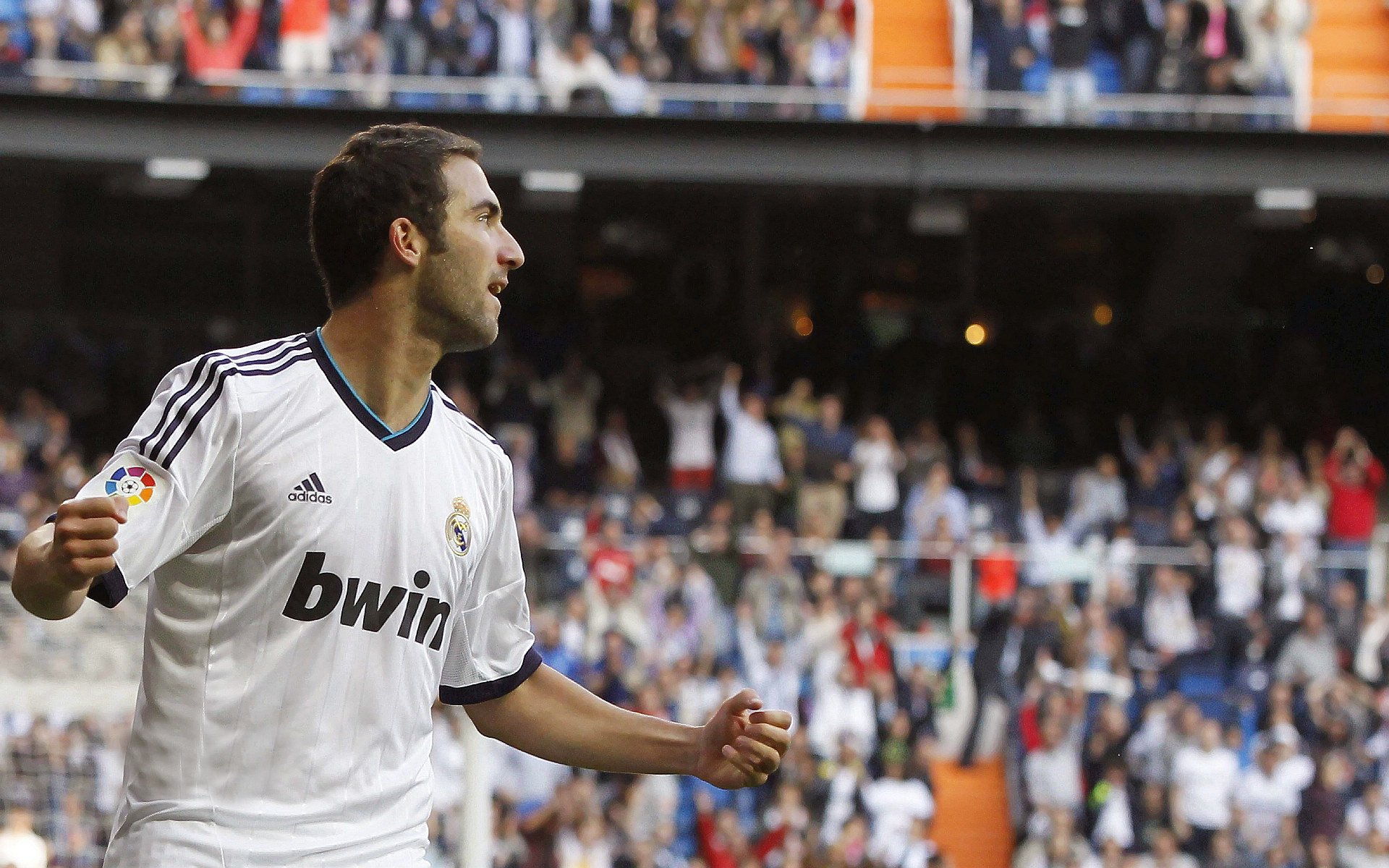 金字塔尖的蓝宝石，当埃及邂逅尤文，坎特于无声处听惊雷