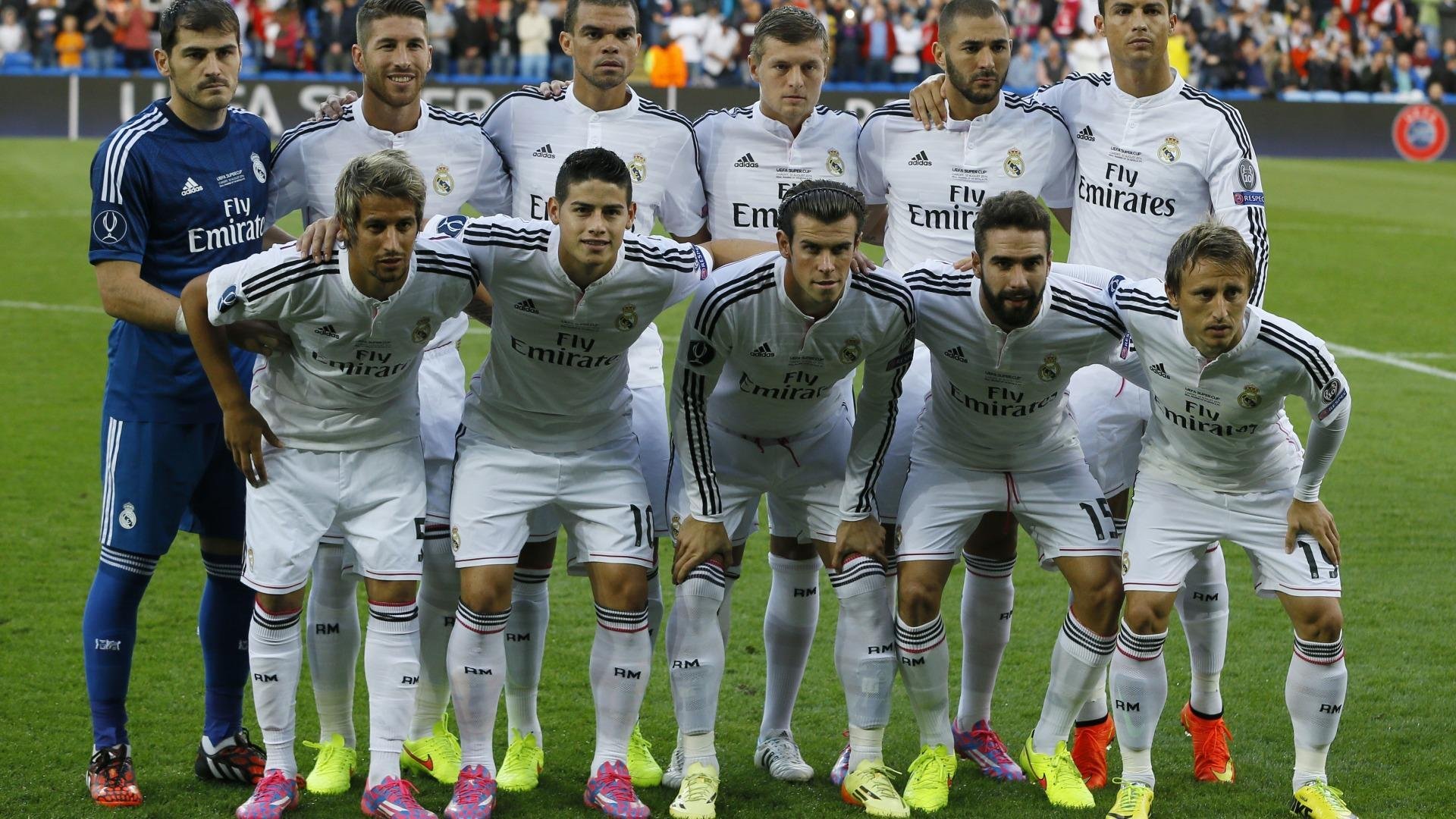 波斯密码破译诺坎普，莱奥借伊朗式铁血解锁欧冠密钥，巴萨迷阵中倒下